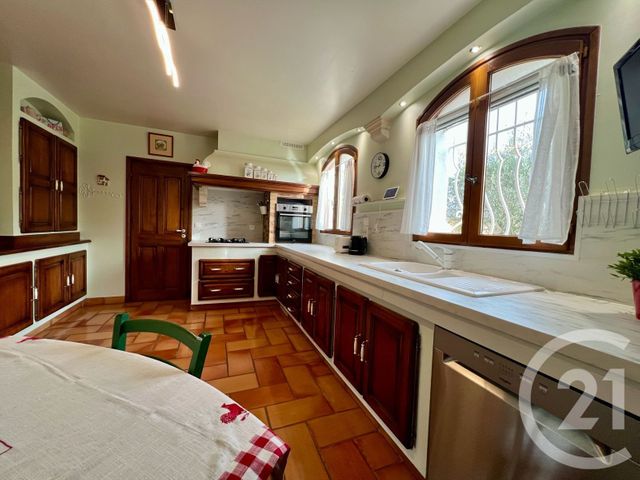 maison à vendre - 5 pièces - 220.0 m2 - NANS LES PINS - 83 - PROVENCE-ALPES-COTE-D-AZUR - Century 21 Agence Millénium