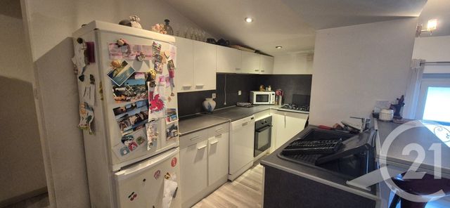 Appartement T3 à vendre - 3 pièces - 59.26 m2 - TOURVES - 83 - PROVENCE-ALPES-COTE-D-AZUR - Century 21 Agence Millénium